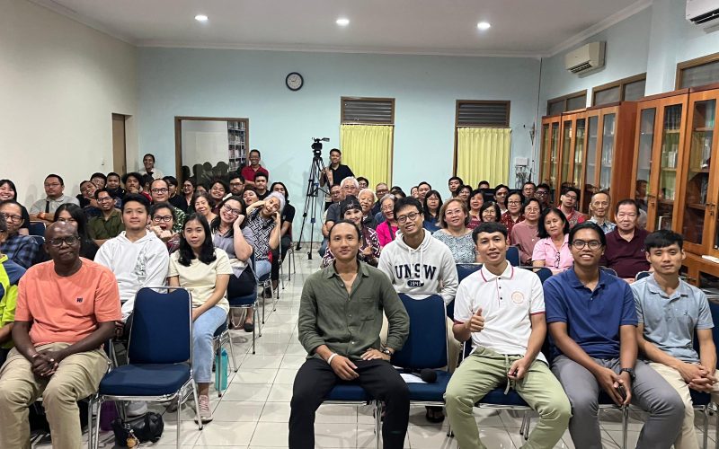 Café Puna: “Discerning the Will of God”