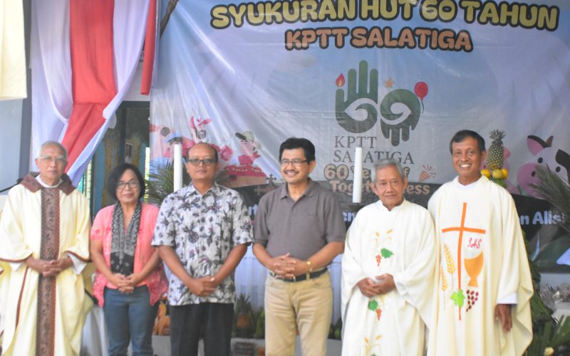 Merajut Harmoni dengan Alam, Sesama, dan Allah