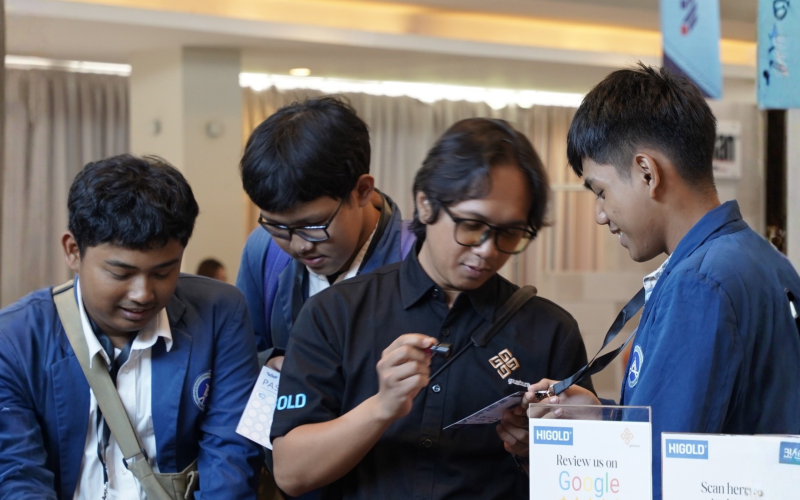 Kolaborasi Generasi untuk Masa Depan Desain Indonesia